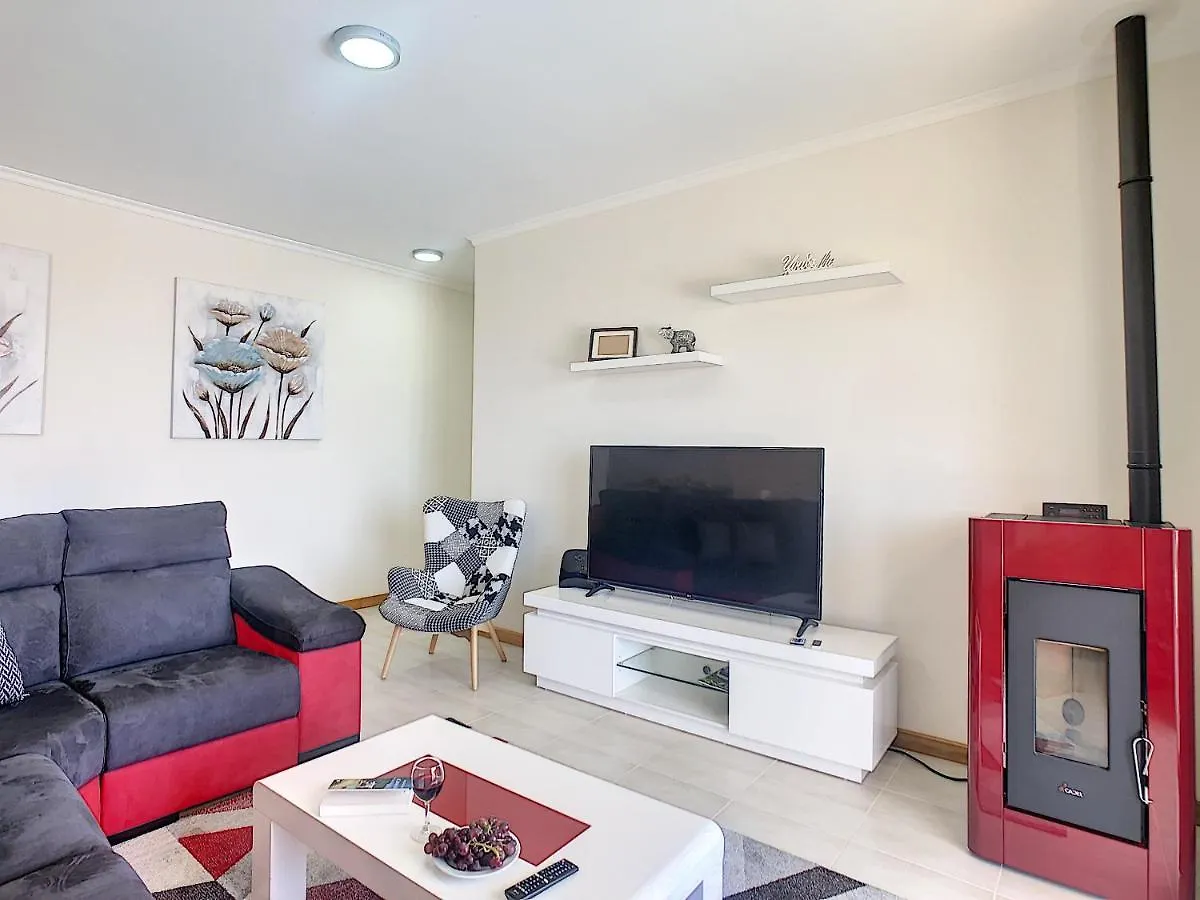 Holiday home Casa Del Sol By Lovelystay Relogio do Poiso